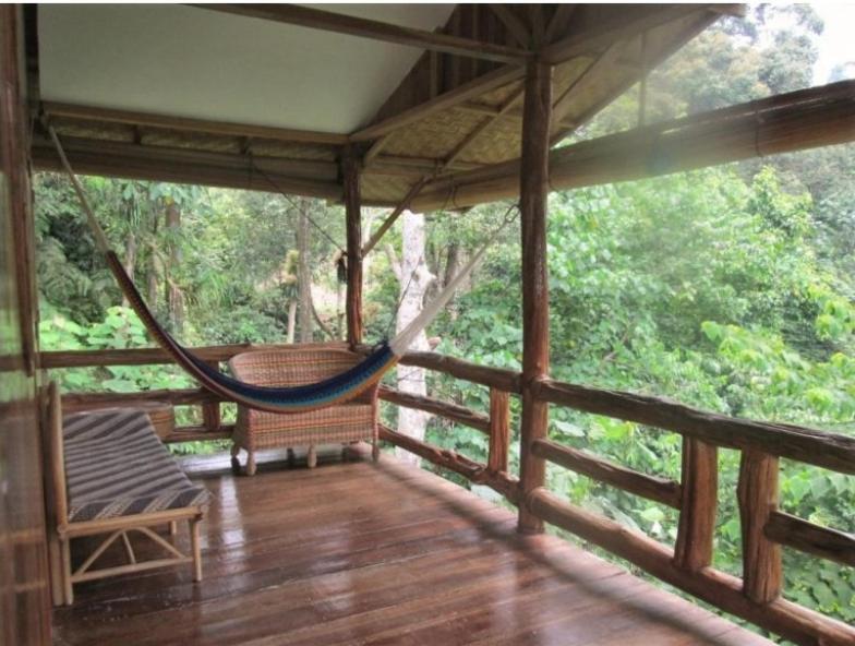 On The Rocks Bungalows, Restaurant And Jungle Trekking Tours Bukit Lawang Exterior photo